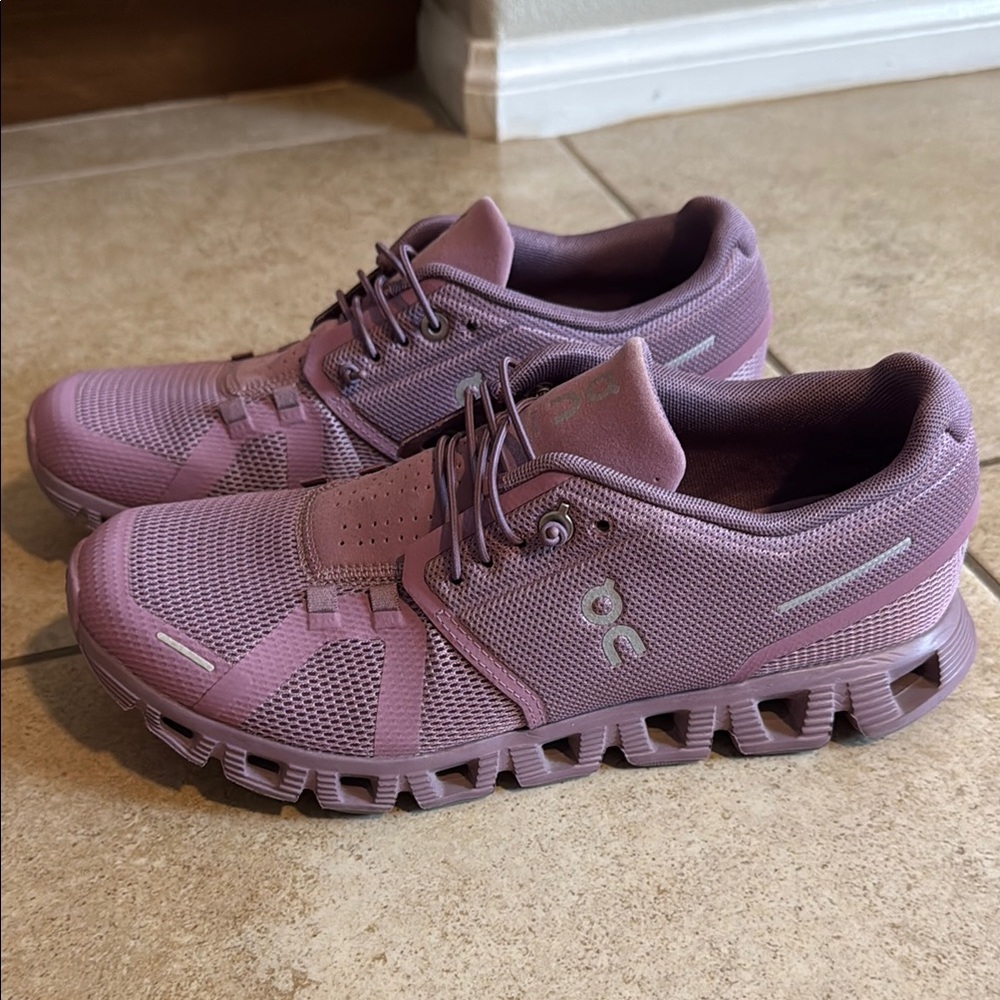 On Running Purple Athletic Shoes with Wave Sole